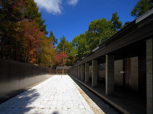 デザイナーズコテージ中庭