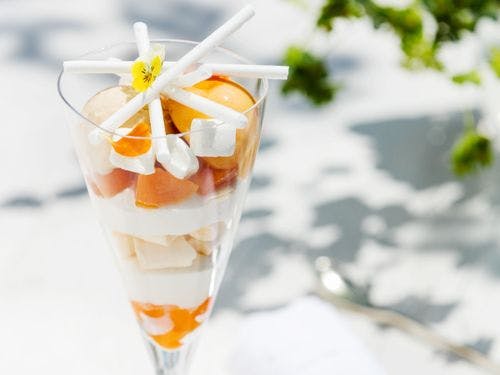 冷たいスイーツのムニュ・デセールフロワ