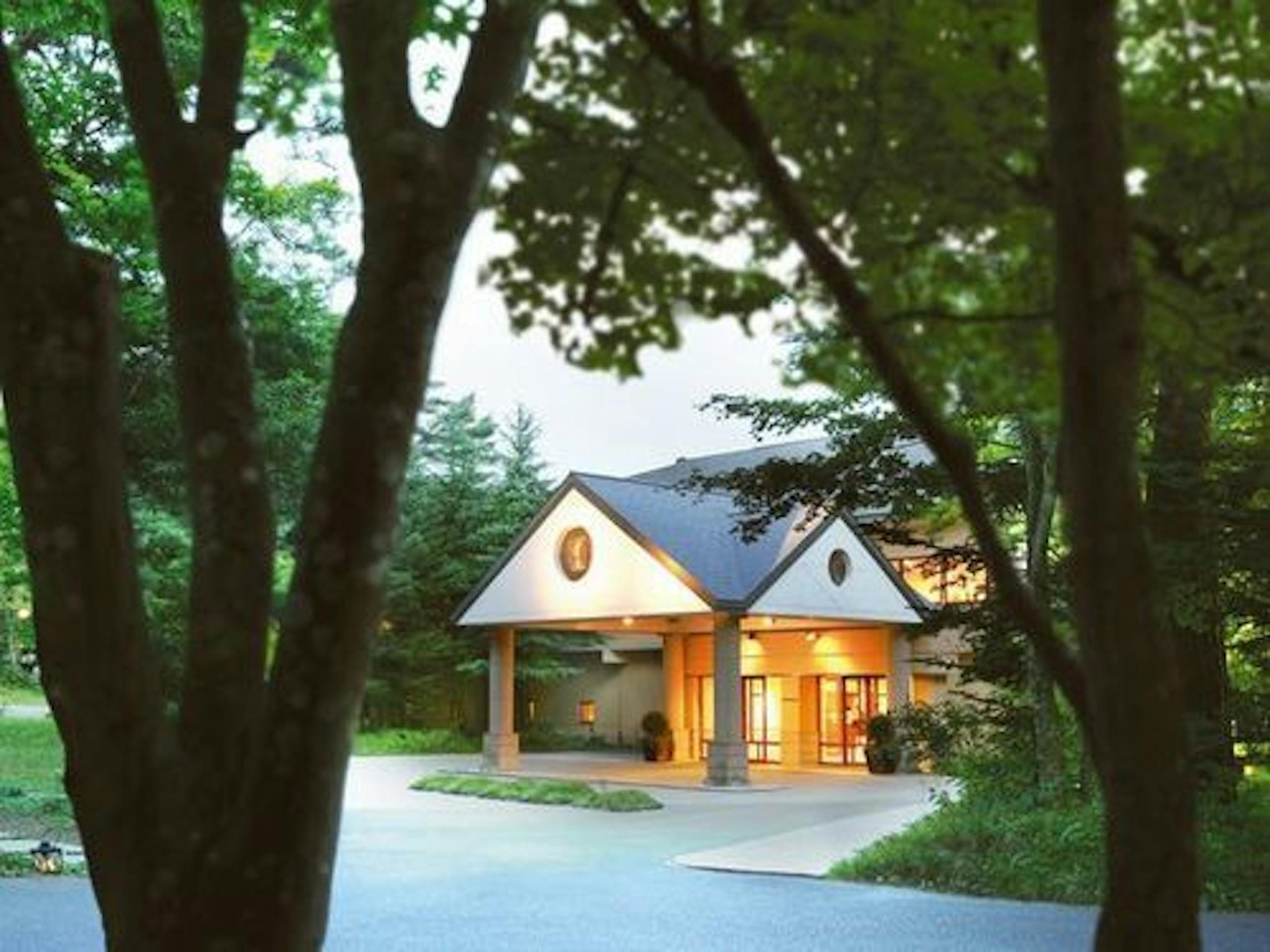 ホテル・エントランス