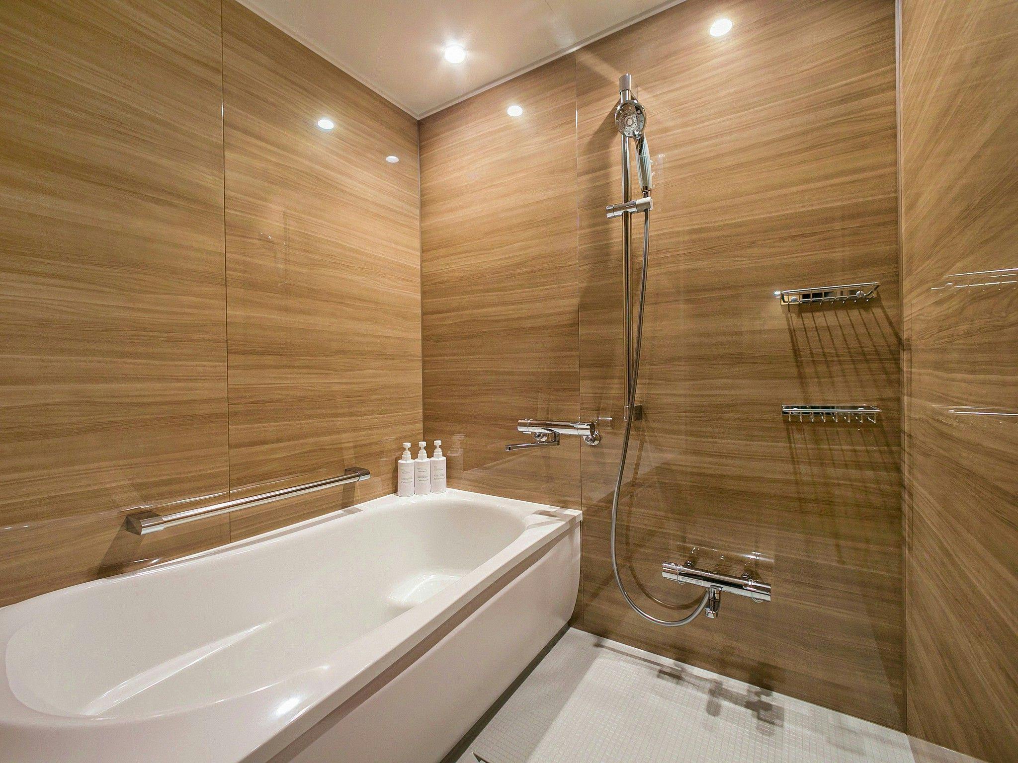 In-room bathroom at Oriental Hotel Tokyo Bay
