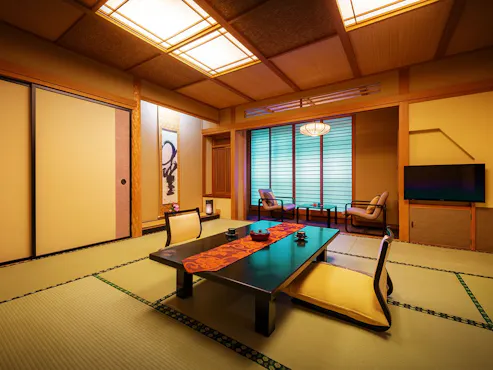 ■【和洋室 ー和室10畳+ツインー】■