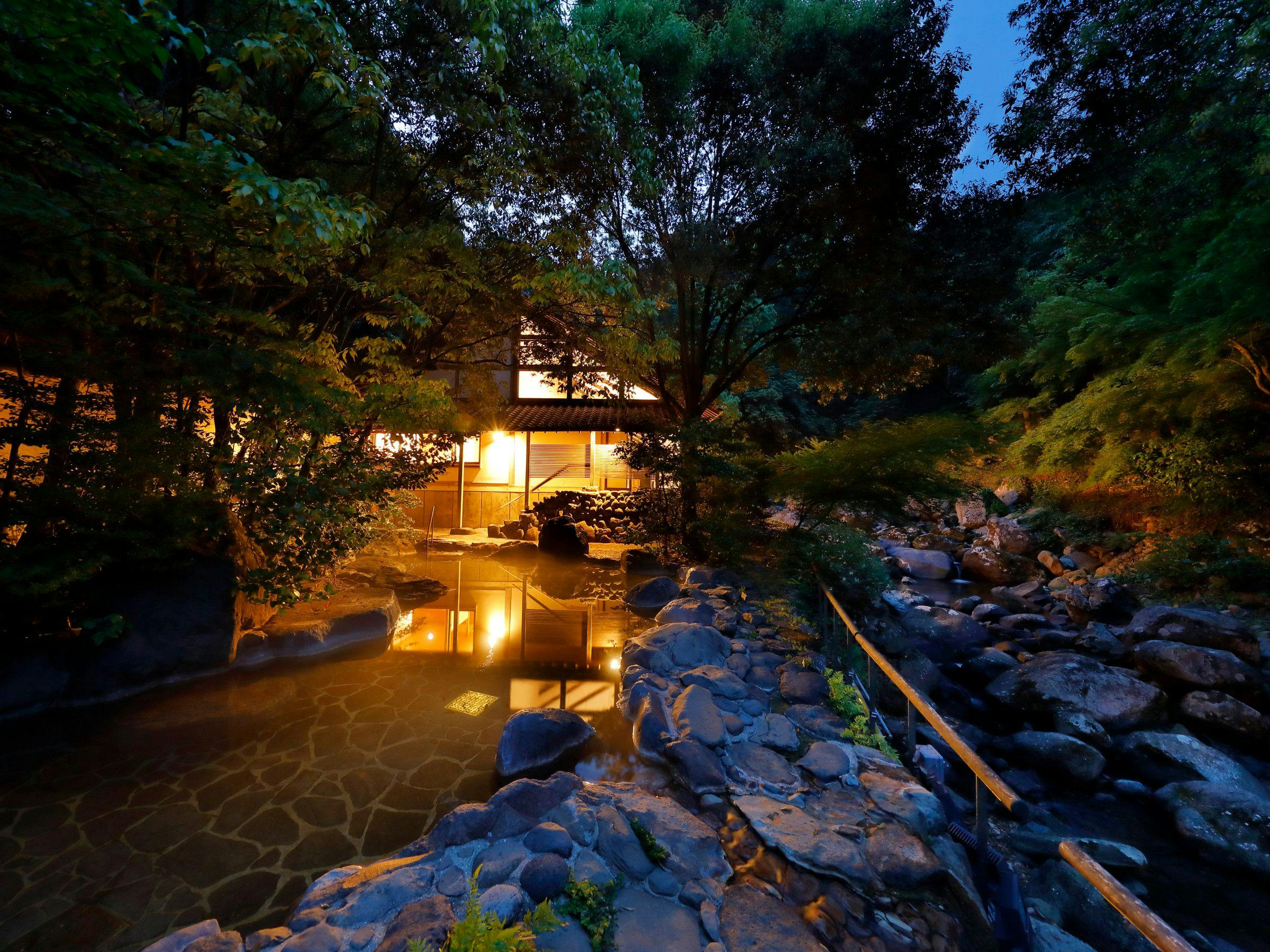 大正屋　椎葉山荘