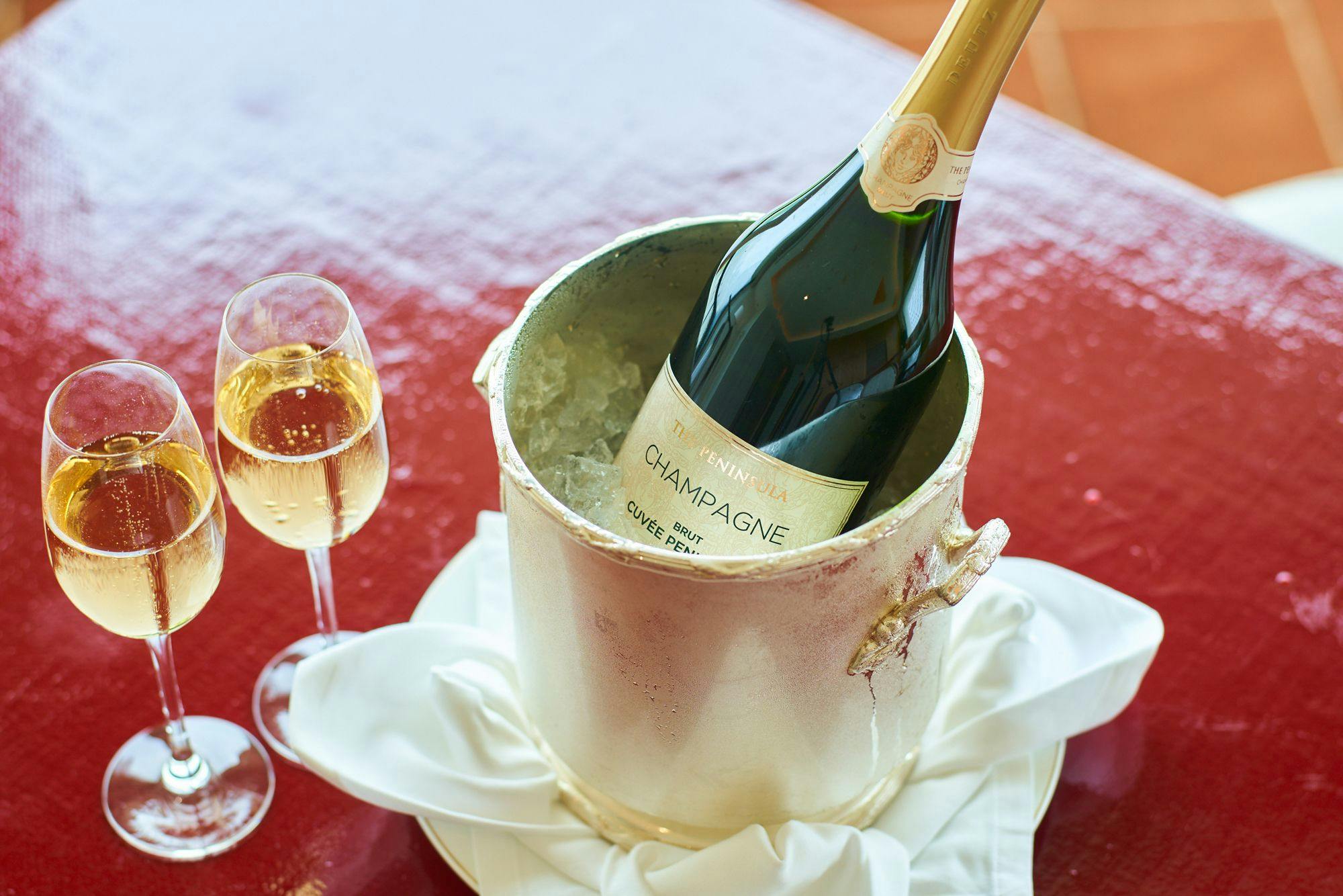 ザ・ペニンシュラ シャンパン