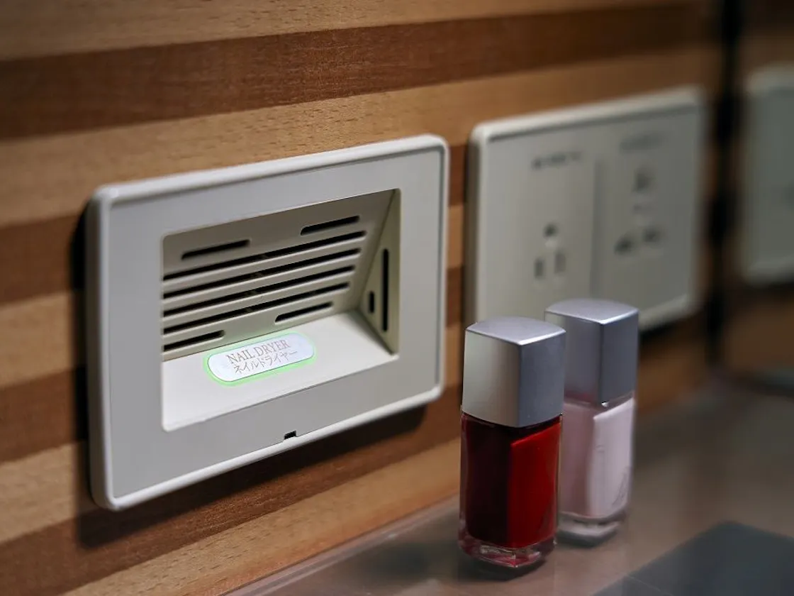 ネイルドライヤー