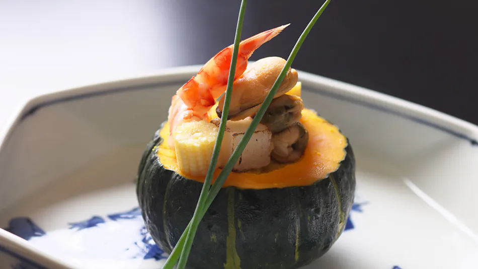 Shima Tamura: A Hot Spring Paradise Inn