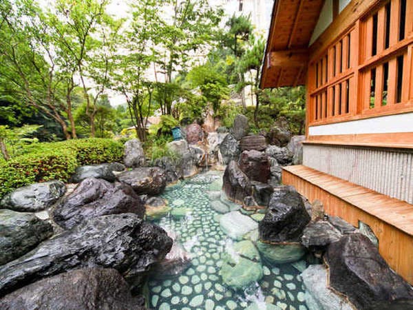 温泉三昧の宿　四万たむら