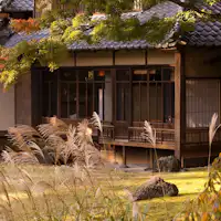 ร้านอาหาร 'โมมิจิ' - ทัศนียภาพฤดูใบไม้ร่วง