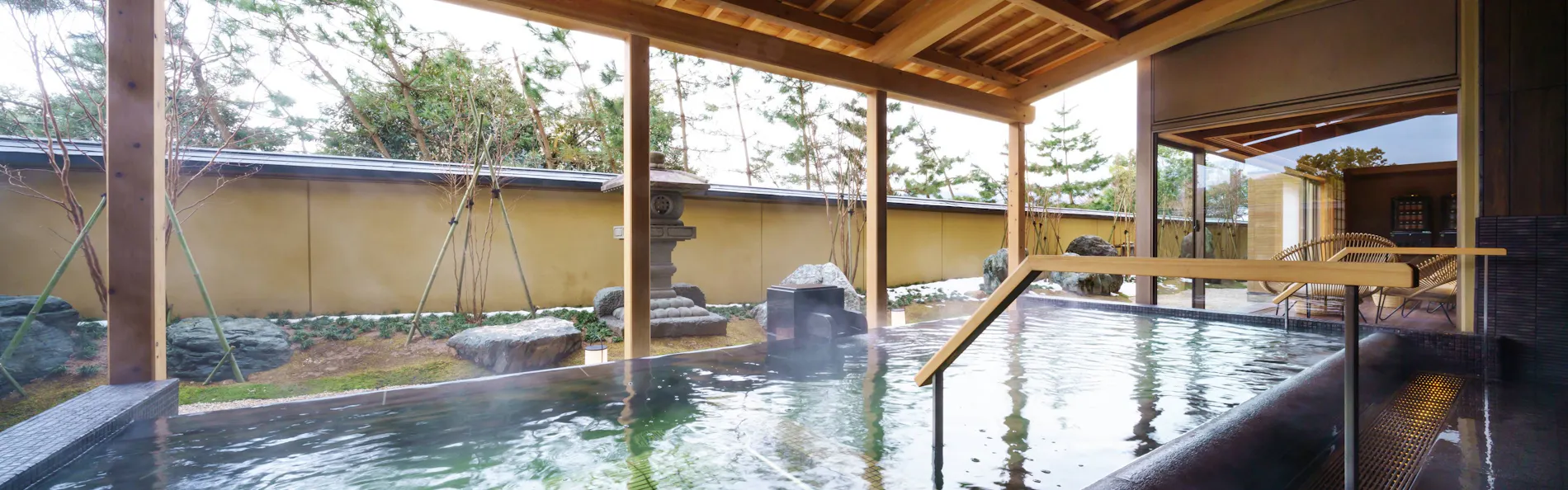 白玉の湯 華鳳 別邸 越の里