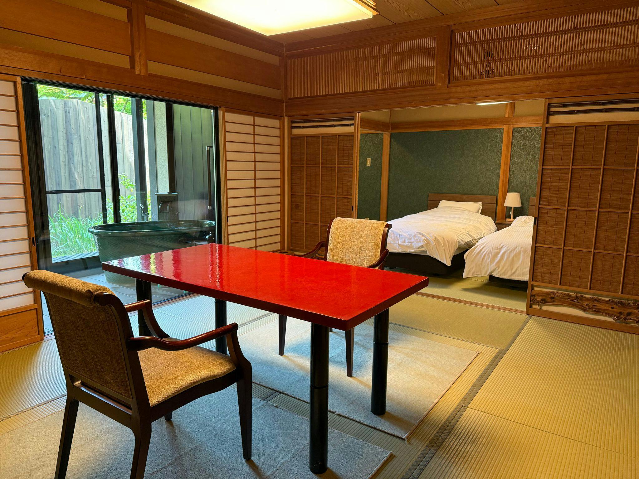 寛ぎの間「橘（たちばな）」10畳＋9畳