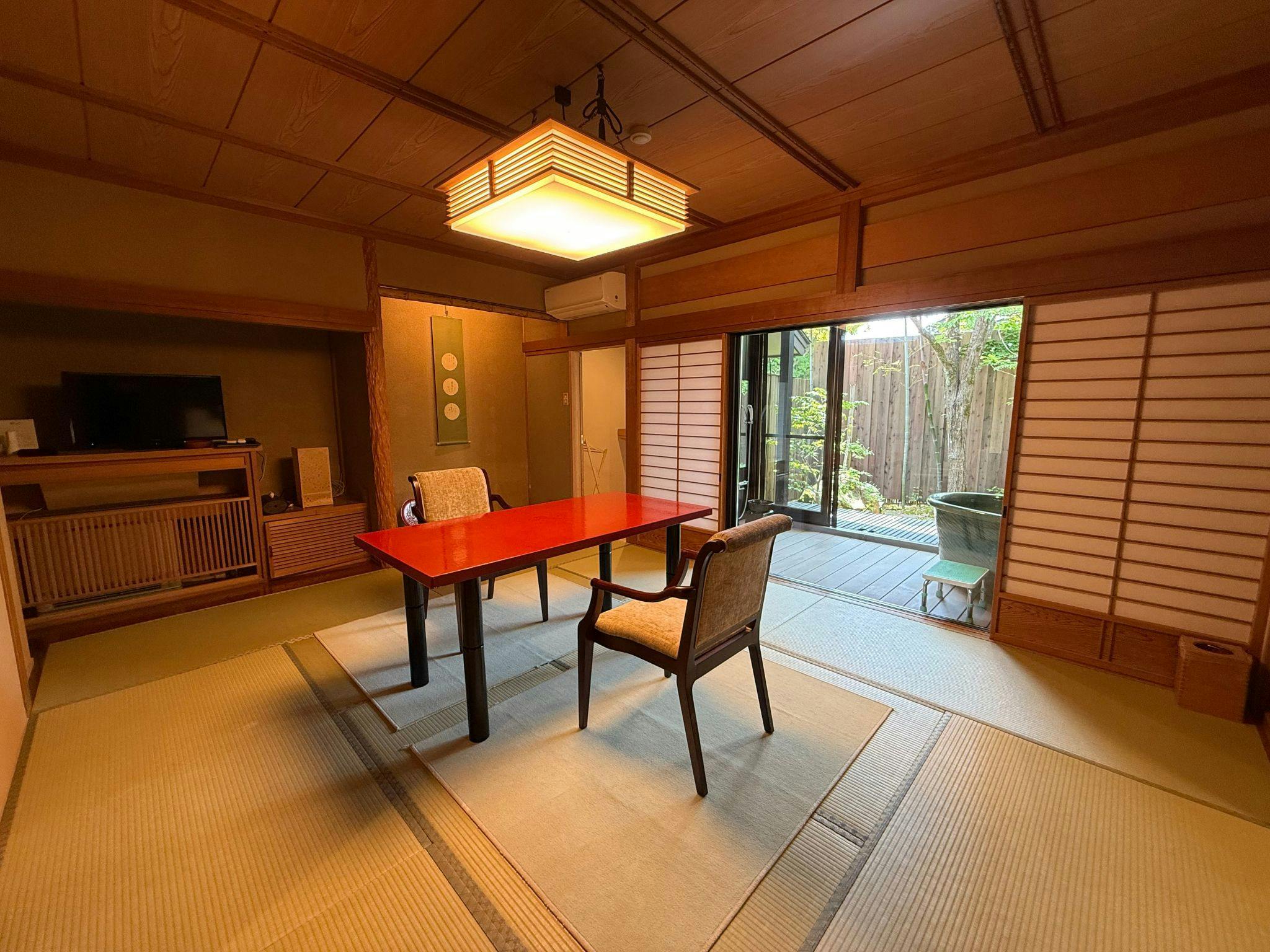 高志の宿　高島屋