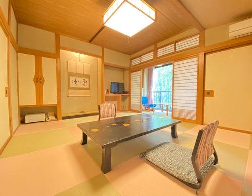 四季の間「御園」