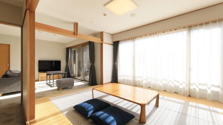 Hakone Hisui