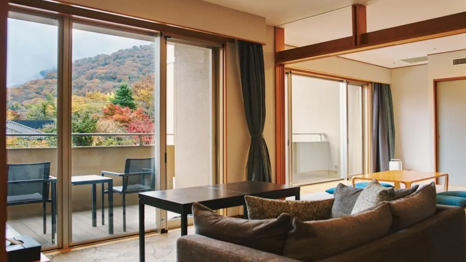 Hakone Hisui