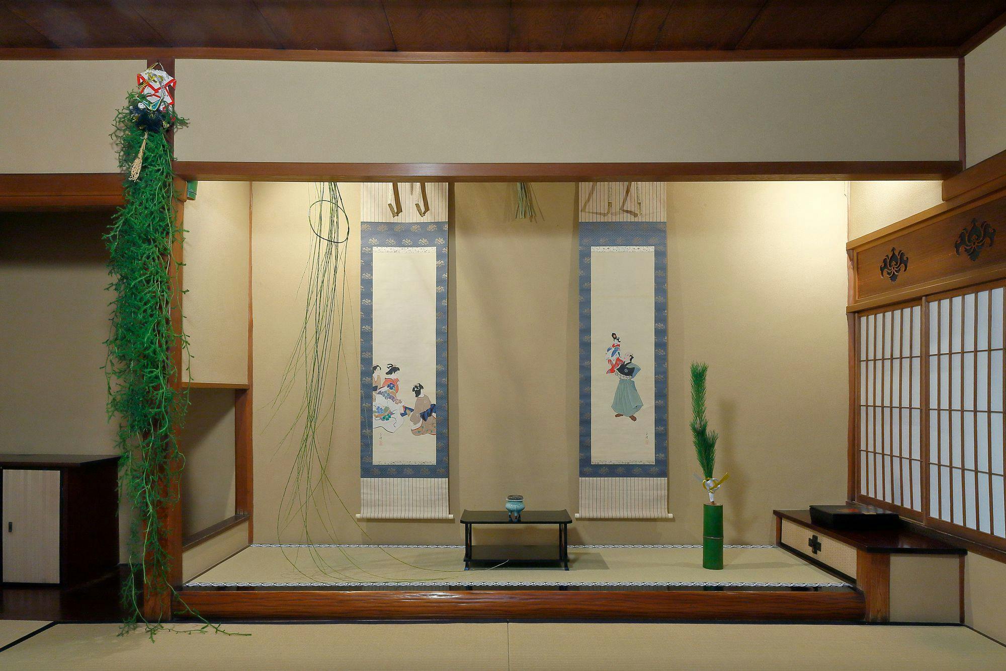 炭屋旅館