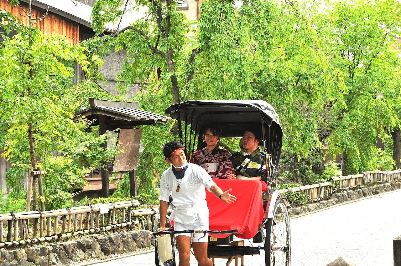 祇園の宿　坂の上