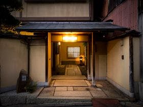 京料理・京の宿　坂の上