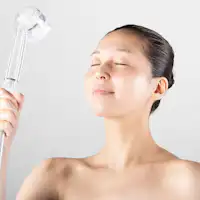 美顔器の様なシャワーヘッド「ミラブル」