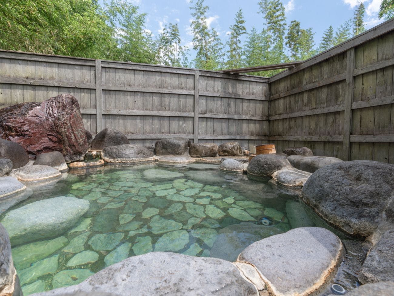 คุณสามารถเพลิดเพลินกับท้องฟ้าที่เต็มไปด้วยดวงดาว