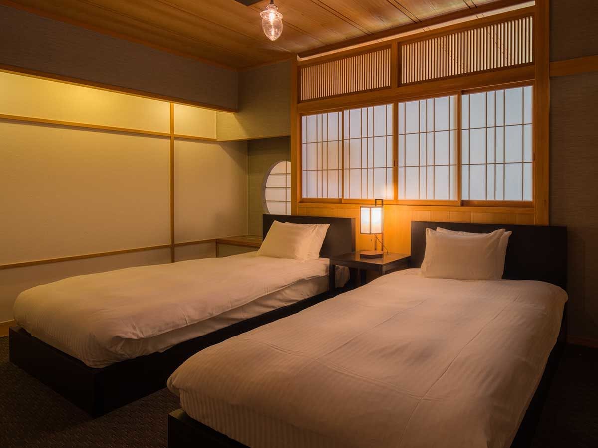 積善館（佳松亭・山荘）