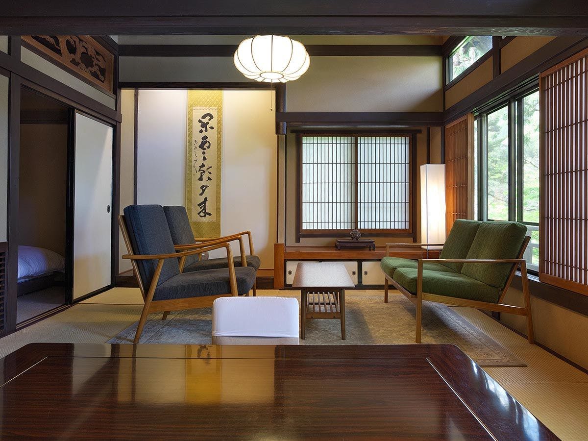 積善館（佳松亭・山荘）