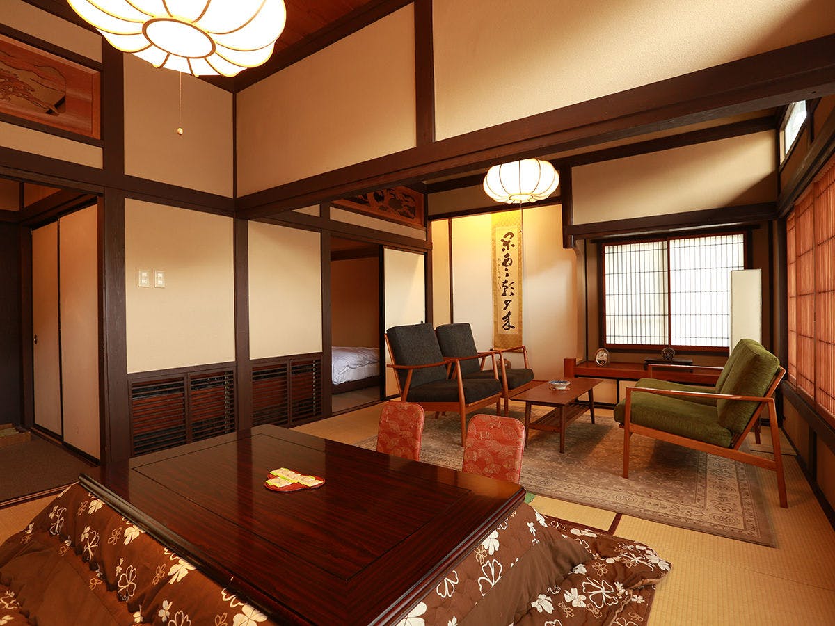 積善館（佳松亭・山荘）