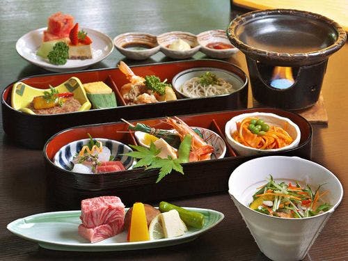 お子様ボリュームランチ