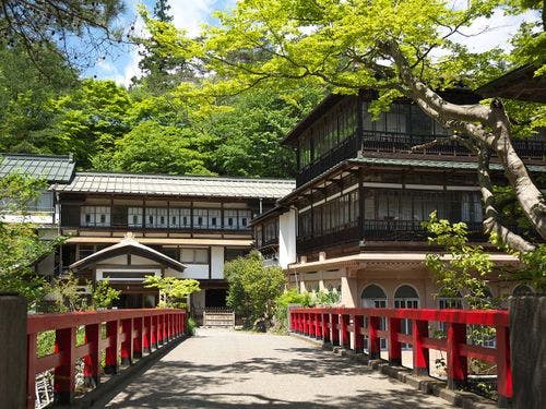 【本館】