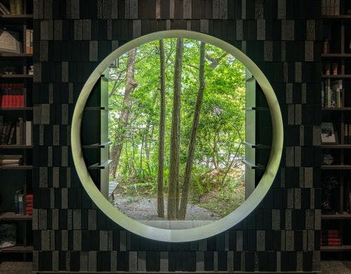 【山荘プレミアムラウンジ】