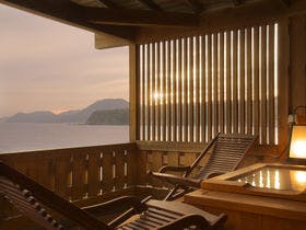 稲取温泉　石花海