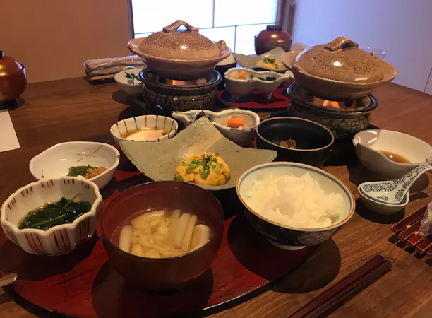 朝食