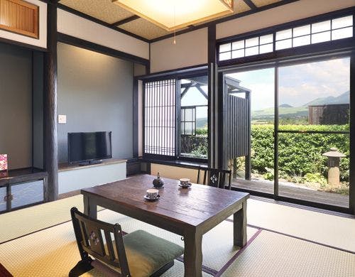 【和洋室】和室約11畳＋洋室約10畳【静和】