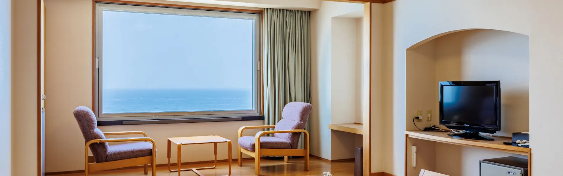 HOTEL OOSADO(ホテル大佐渡)