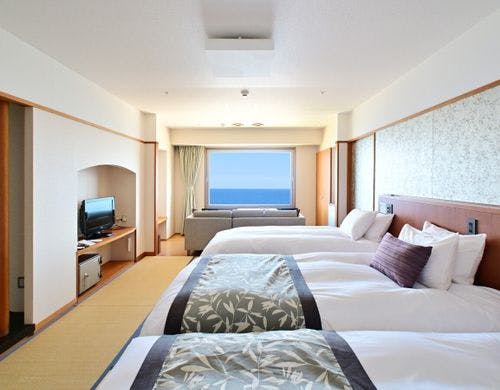 和モダントリプル