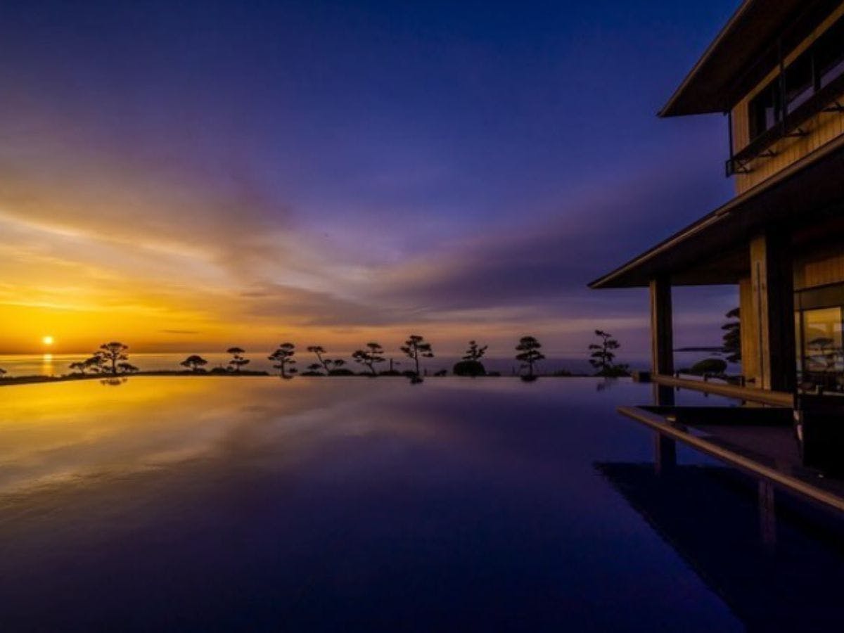 HOTEL OOSADO(ホテル大佐渡)
