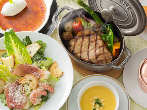 【プライベート ダイニングプラン】~和洋中から選べるインルームダイニングディナー~朝食付き