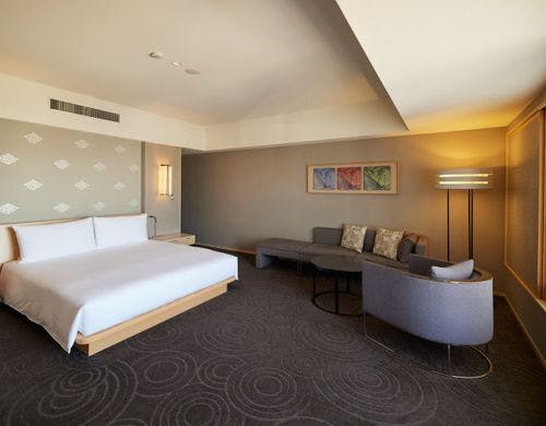 プレミアキング