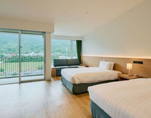 スタンダード　シャワーブースとお手洗い