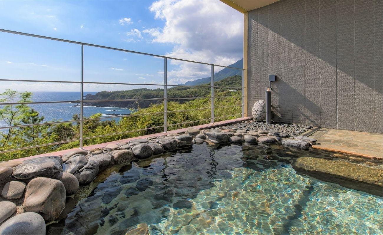 samana hotel Yakushima（旧・ホテル屋久島）