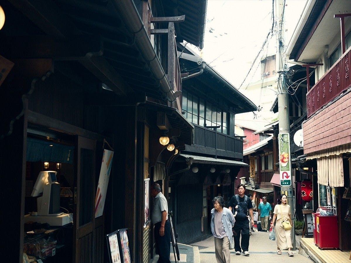 สถานที่ท่องเที่ยวรอบๆ น้ำพุร้อนอาริมะ (ภาพประกอบ)