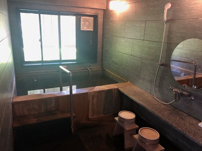 Tottori Onsen Kansuitei Kozeniya