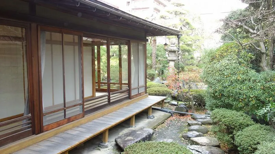 Tottori Onsen Kansuitei Kozeniya