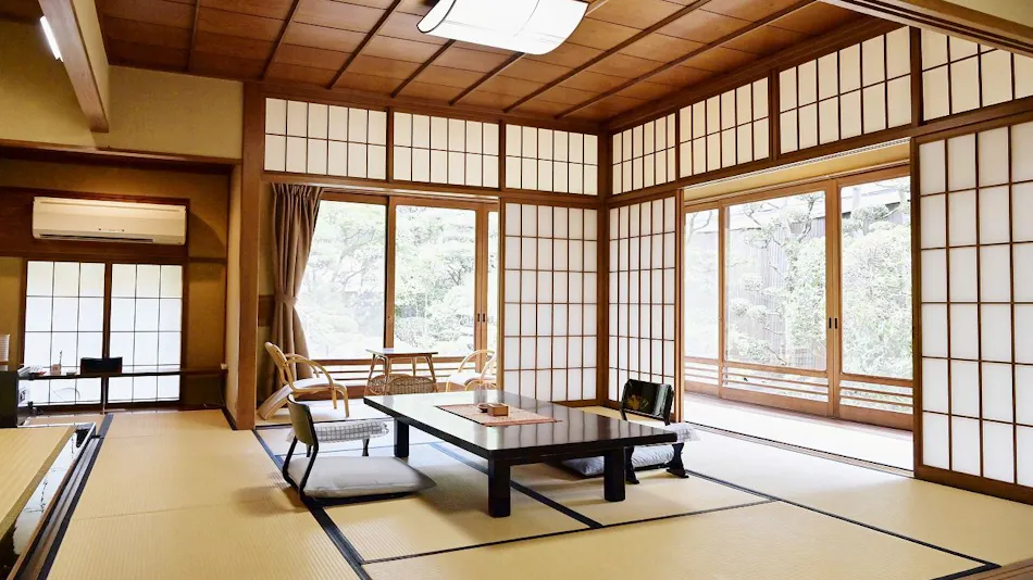 Tottori Onsen Kansuitei Kozeniya