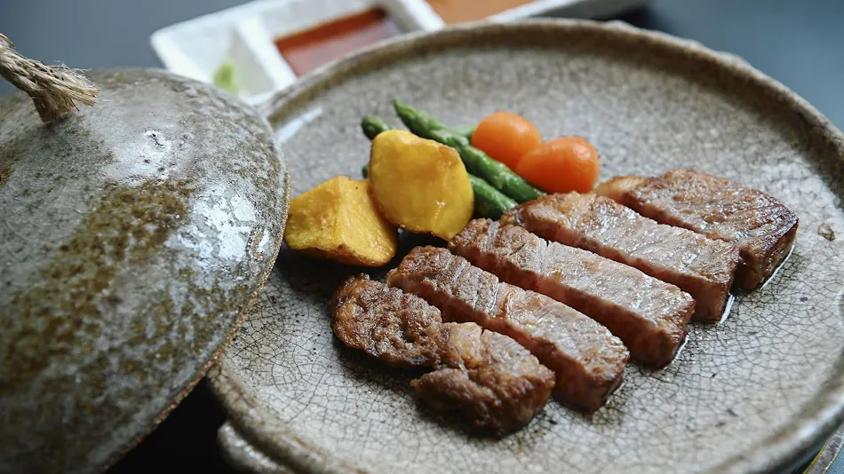 Tottori Onsen Kansuitei Kozeniya