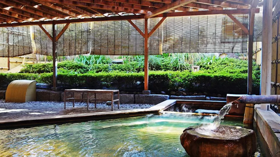 Tottori Onsen Kansuitei Kozeniya