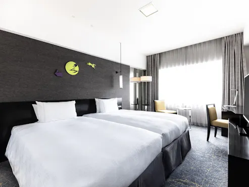 ซูพีเรีย ทวิน