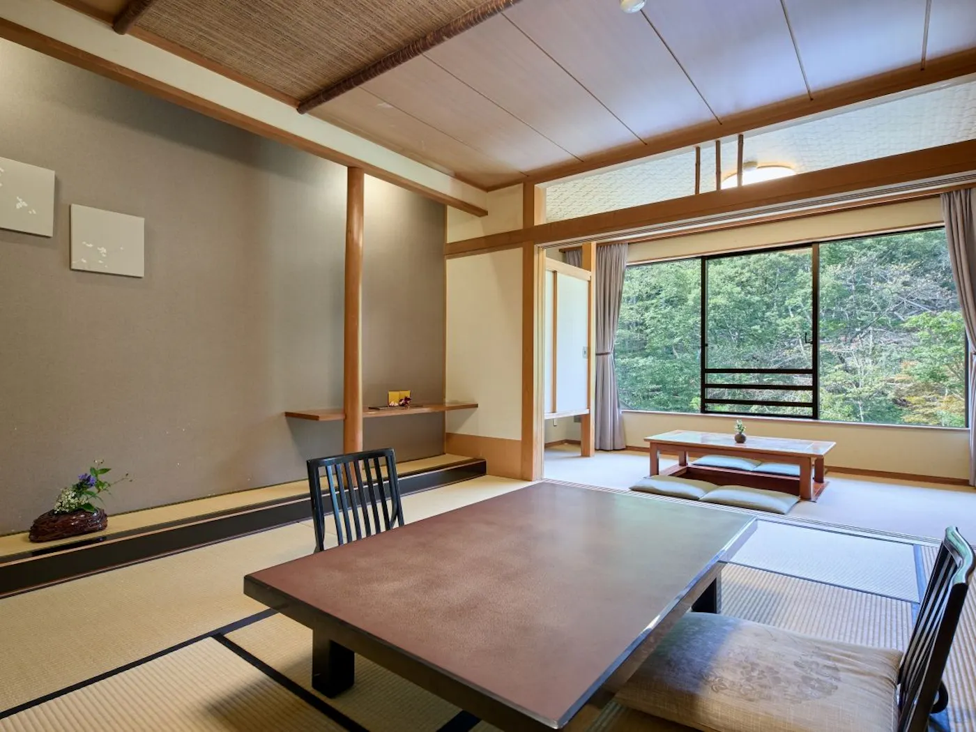 谷川温泉 水上山荘：和室