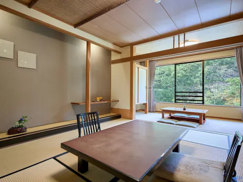 【スタンダード客室】