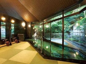山もみじの宿 八芳園