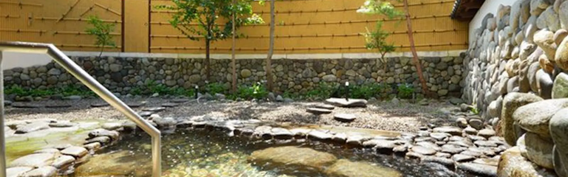 奥入瀬 森のホテル