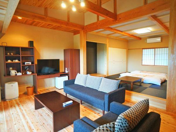 【朝はゆっくりしたい方へ】大人2名様限定／「おおいた和牛」を満喫＜月替わり懐石＞一泊夕食プラン